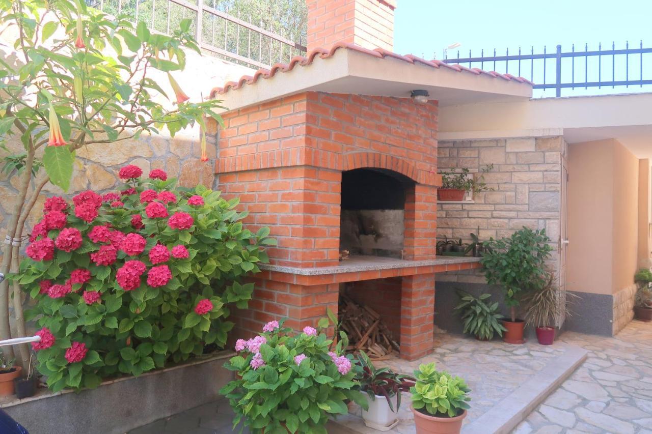 Cvita Apartments Trogir Eksteriør billede