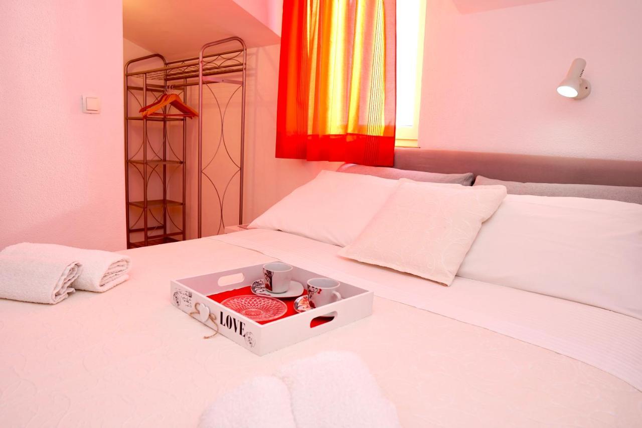 Cvita Apartments Trogir Eksteriør billede